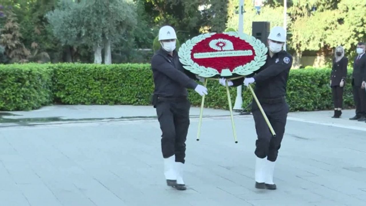 ANTALYA BÜYÜKŞEHİR ATA’YI ANDI 