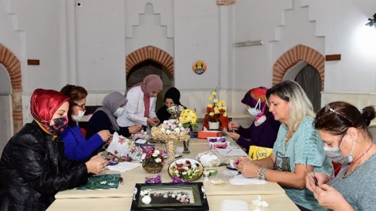 Bursa Yıldırım el sanatlarına hayat veriyor
