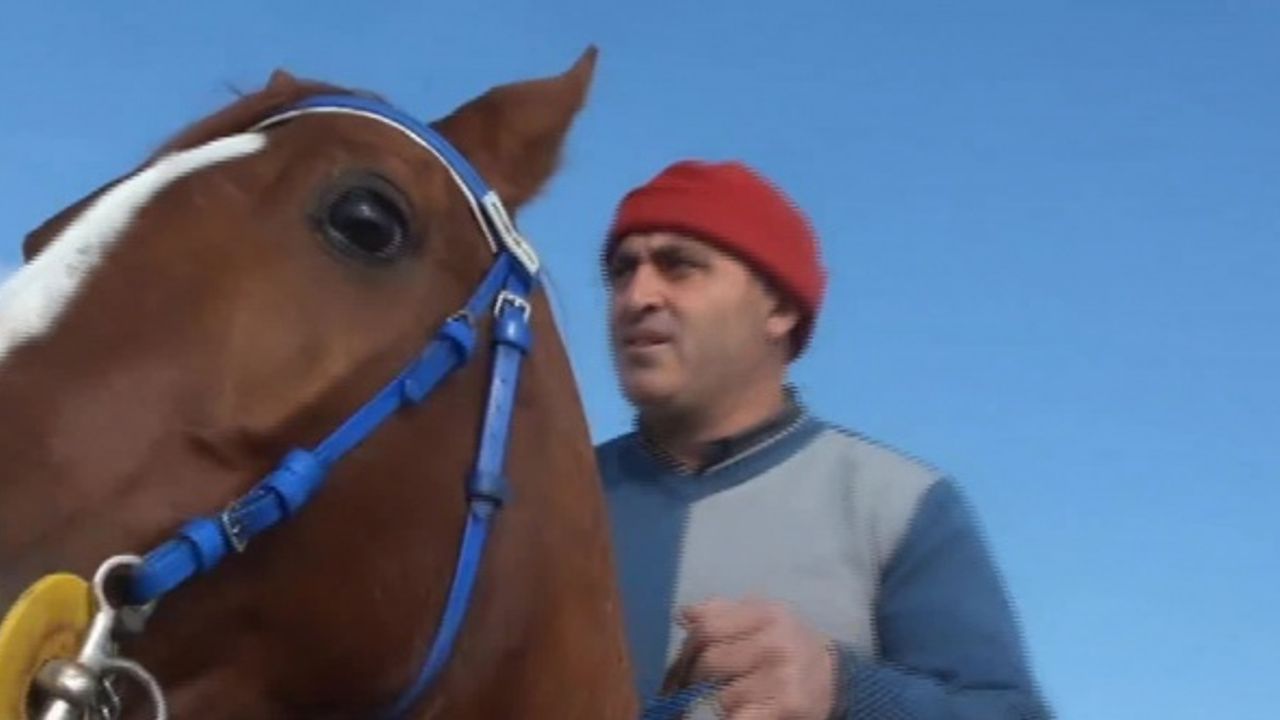 KARS’IN SELİM İLÇESİNDE CİRİTÇİLER KAR YAĞMASINI BEKLİYOR