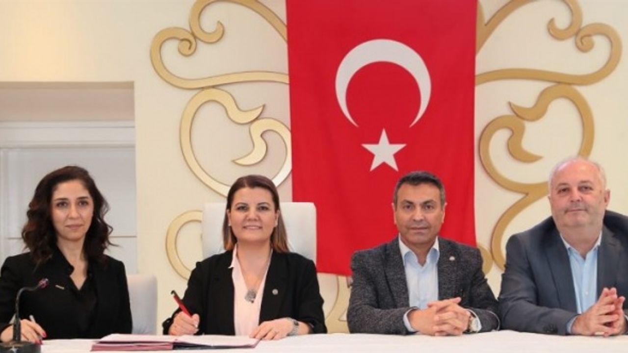 Kocaeli İzmit Belediyesi'nde 'promosyon' imzası