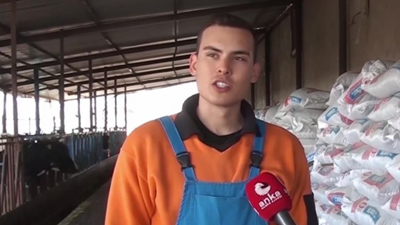DENİZLİ’DE 21 YAŞINDA SÜT SIĞIRI İŞLETMECİSİ AKGÜN: "SÜREKLİ AÇIK VERİYORUZ, SÜREKLİ SIKINTILAR YAŞIYORUZ"
