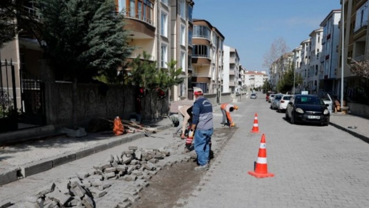 Nevşehir'de bozulan yollara bakım çalışması