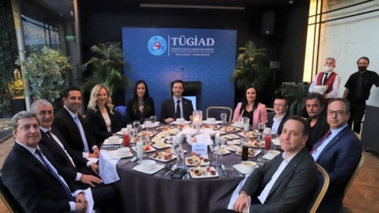 TÜGİAD Bursa'dan 'Down Kardeşliği Derneği' yararına iftar programı 