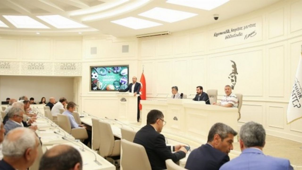 Gaziantep Meclisi'nden şampiyon kulüplere para ödülü