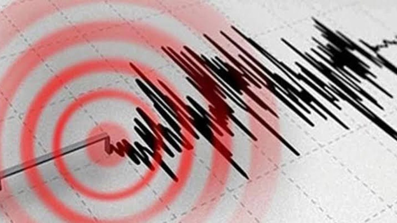 Ege’de 5 şiddetinde deprem