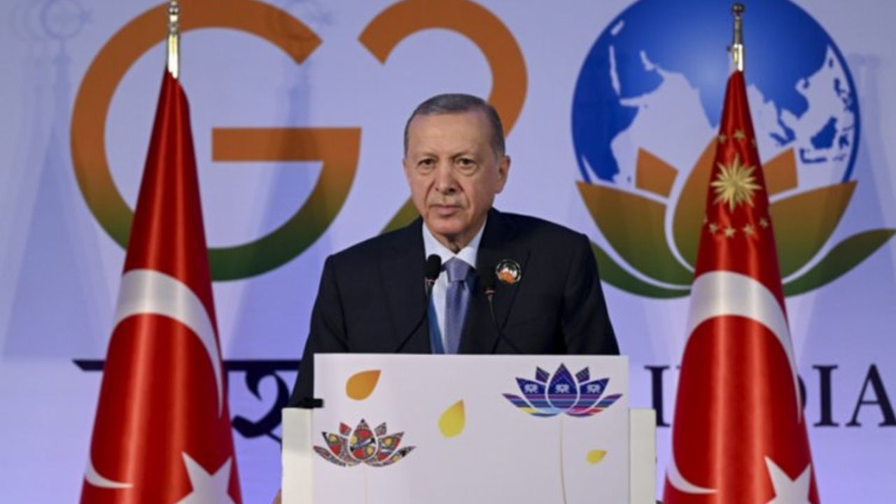 Cumhurbaşkanı Erdoğan'dan liderlere tepkiye davet etti