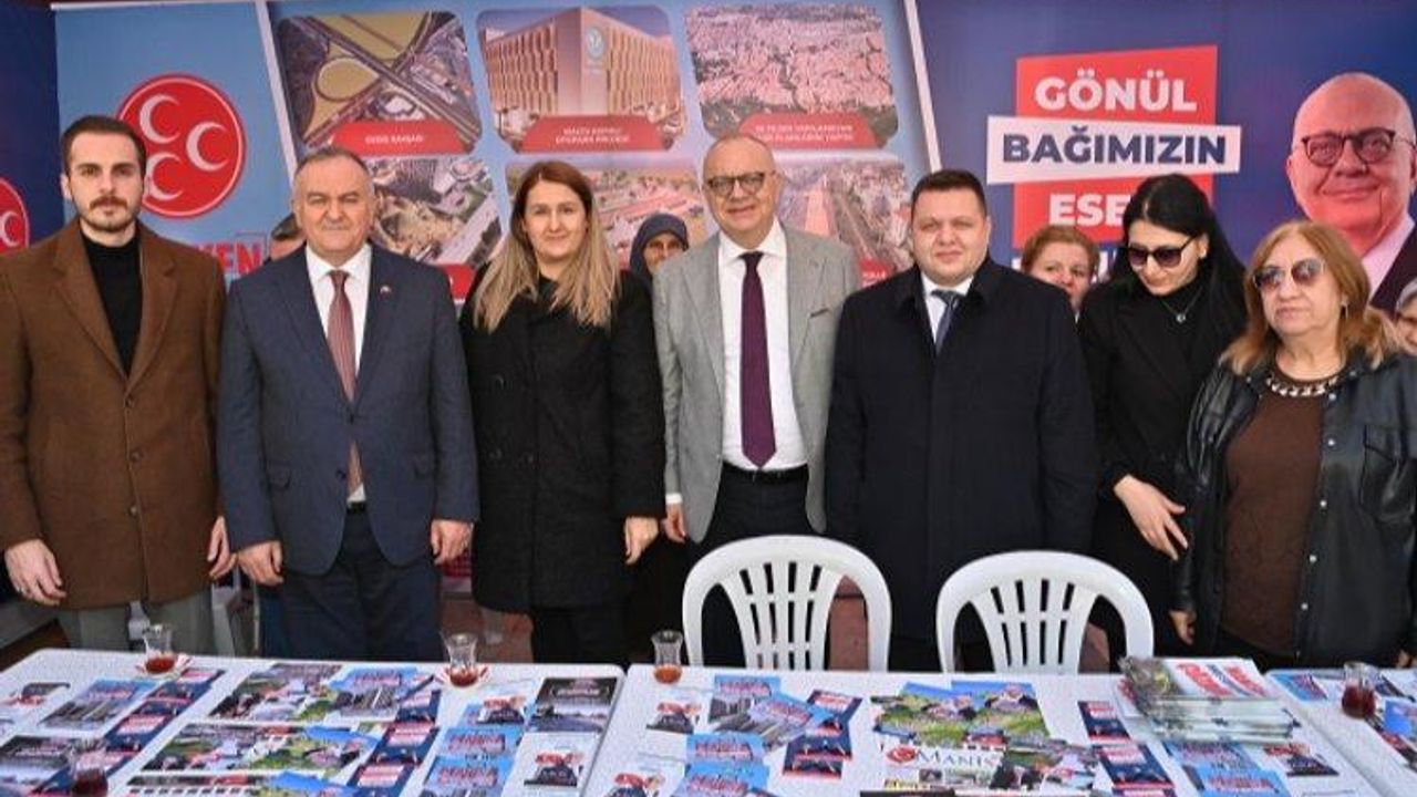 Başkan Ergün'den seçim standına ziyaret