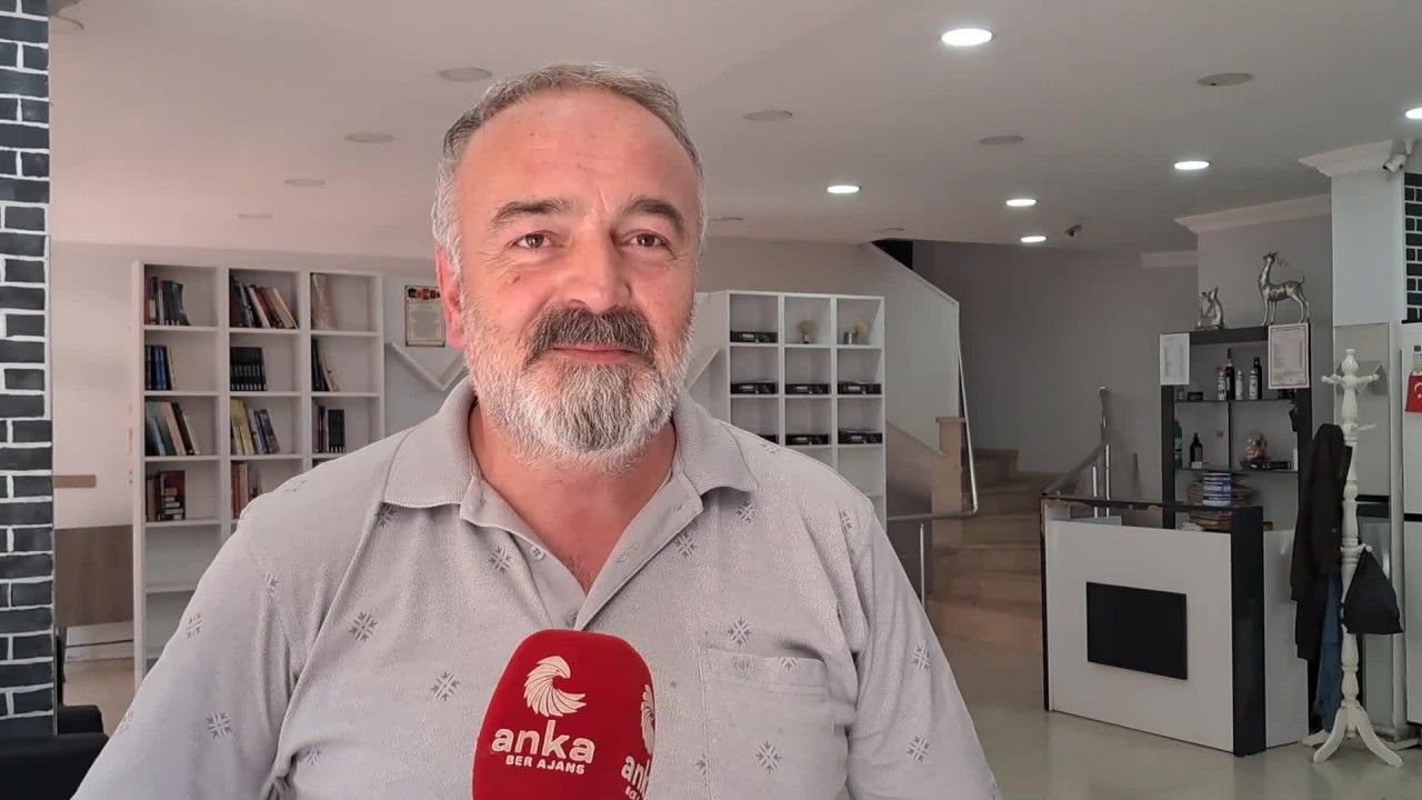 Artvinli kuaför Ali Zaim Yılmaz: "Bir sakal tıraşı parasına bir çorba içemiyorum"