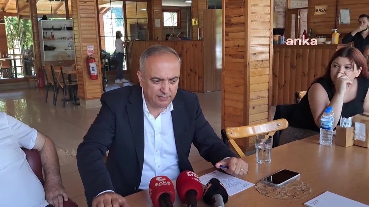 Borçka Belediye Başkanı Orhan: "SGK'dan borçlarla ilgili bildirim geldi. Kısa süre içerisinde planlarımızı ortaya koyup borçlarımızı ödeyeceğiz"