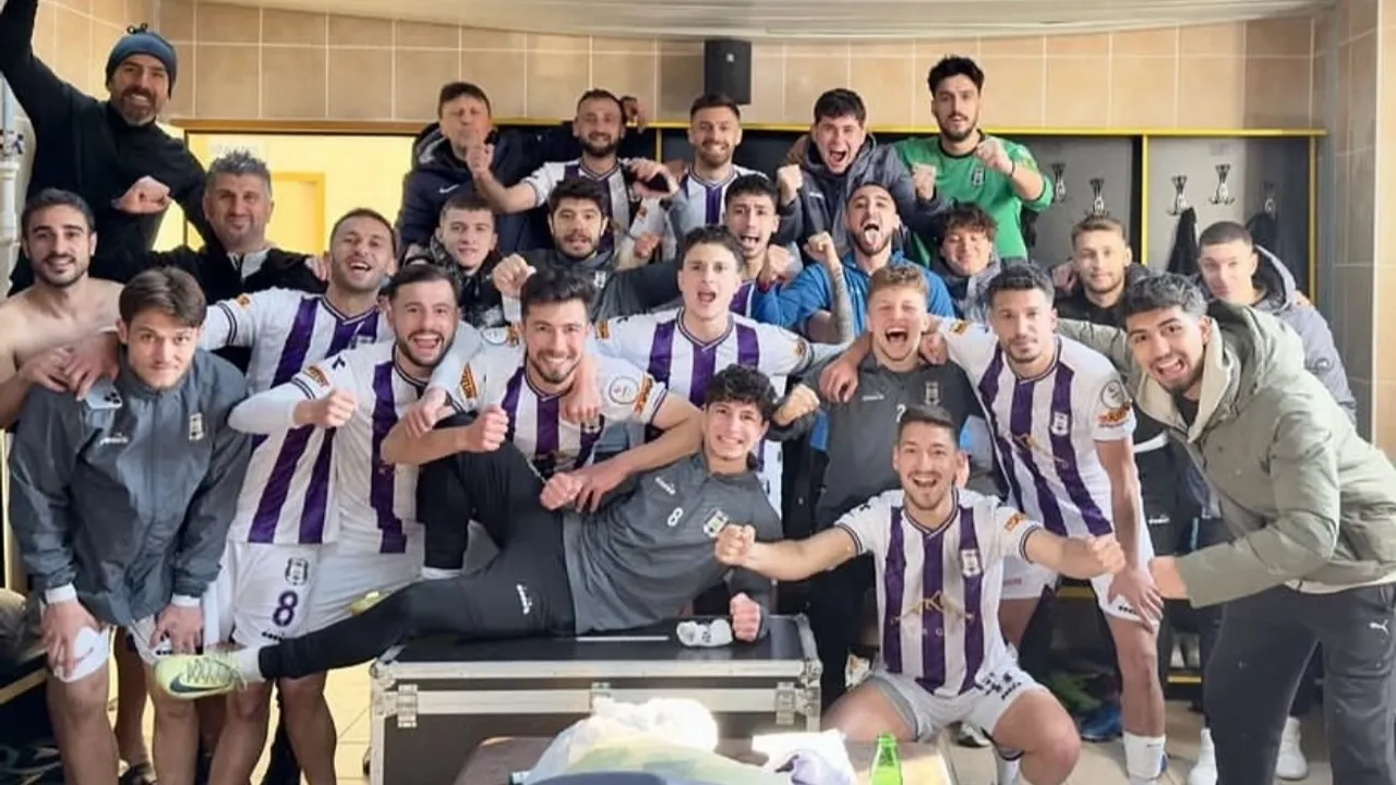 Artvin Hopaspor’da hedef play-off potasına girmek
