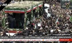 Tebriz'de İran Cumhurbaşkanı Reisi için tören düzenleniyor