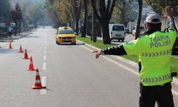 Trafik cezaları için ertelenmeyecek hapis cezası. Bunu yapan yandı