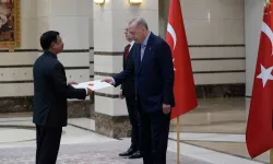 Cumhurbaşkanı Erdoğan'a üç Büyükelçi'den güven mektubu