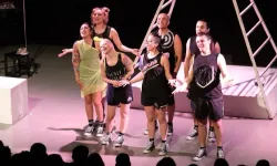 Bursa Tiyatro Festivali’ne görkemli final