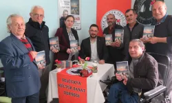 Ödüllü şair Selçukya'da okurlarıyla buluştu