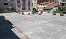 Bursa İnegöl'ün çıkmazları ücretsiz otoparka dönüşüyor