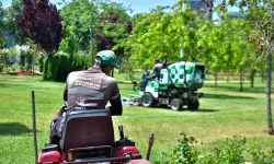 Bursa'da parklar yaza hazırlanıyor