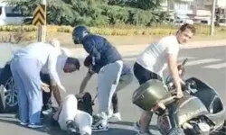 Düzce'de motosiklet sürücüsü yola savruldu