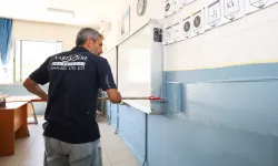 İzmir Narlıdere'de belediyeden okullara bakım desteği