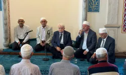 Ünlü mevlidhanlar İzmit’in 104. kurtuluş yılında buluştu