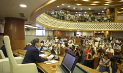 Antalya Büyükşehir Belediyesi Başkan Vekili Büşra Özdemir oldu