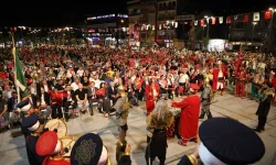 Bursa İnegöl 9. yılda da demokrasi için yine meydanlardaydı