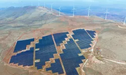 Çevre, Madencilik  ve Yenilenebilir Enerji'de önemli değişiklikler... RES ve GES'ler için izin süresi uzatıldı