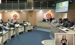 Denizli'de meclis yayınlarında işaret dili desteği