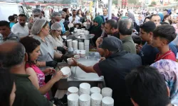 Diyarbakır Büyükşehir'den 20 bin kişiye aşure