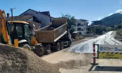 Sakarya'da Karamürsel Ereğli Mahallesi’nde yeni yol konforu