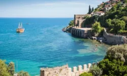 Tatil yerleri sessiz, tüketici temkinli: 2025 yazı durgun geçiyor