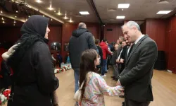 Çayırova'da Başkan Çiftçi mesai arkadaşlarıyla bayramlaştı