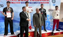 Çayırovalı sporcular o turnuvadan 2 madalyayla döndü