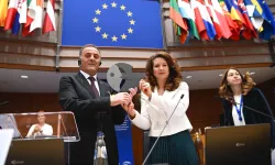 Ekrem İmamoğlu'na Brüksel'de Paweł Adamowicz Ödülü