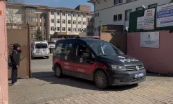 İstanbul Çekmeköy'de lisede bıçaklı saldırı! 1 öğretmen öldürüldü