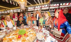 İzmir'de Yörük ve Türkmenlerle çifte bayram coşkusu