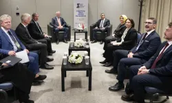 Bakan Tekin OECD Zirvesi'nde