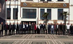 Balıkesir'de muhtarlarla güçlü iletişim