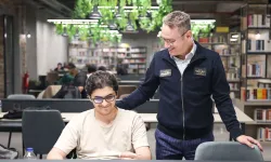 Başakşehirli öğrenciler sınavlara 'Hoca Cepte' ile hazırlanıyor