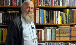 Kitap tutkunu bir ömrün yeni durağı: Alev Alatlı