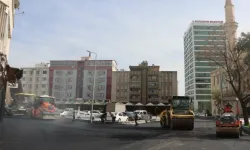 Şanlıurfa'da asfalt çalışmaları tam gaz