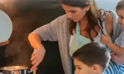 Bakım yükü kadının omzunda! Her 10 kadından 4'ü işgücü mücadelesinde