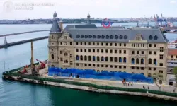 Haydarpaşa tarihi kimliğiyle yeniden İstanbul'a kazandırılıyor