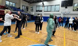 İstanbul Maltepe'de kadınlara öz savunma eğitimi