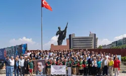 İzmir'de Hasan Tahsin, İlk Kurşun Anıtı'nda anıldı
