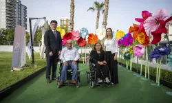 Mersin'de engeller akülü sandalyelerle aşılıyor