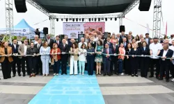 Uluslararası Balıkesir GastroFest'e miting gibi açılış