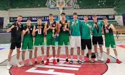 Çayırova'nın genç basketbolcuları Marmara bölge şampiyonu oldu