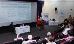 DEÜ'de Bilim Kafe Sohbetlerinde alternatif enerji konuşuldu