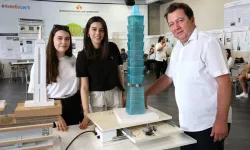 Geleceğin mühendislerinden dev yapılara 'deprem' testi! Dünyaca ünlü 22 binaya 'deprem' simülasyonu